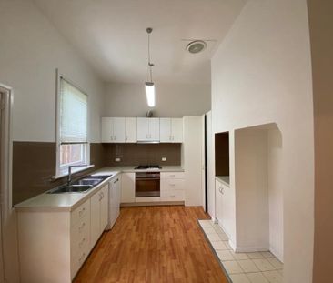 390 Riversdale Road, Hawthorn East - Photo 1