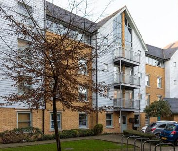 3 bedroom flat to rent - Photo 6