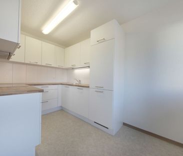 Attractive apartment in a central location in Lachen SZ - Photo 2