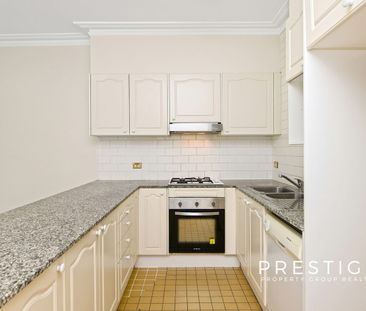 TWO BEDROOM APARTMENT IN SOUGHT AFTER COMPLEX - Photo 3