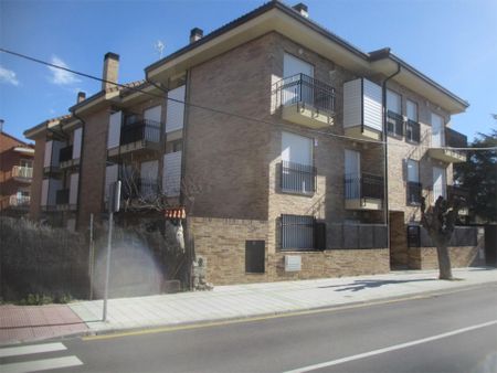 Piso de alquiler en Avenida de Los Voluntarios, 65, Casa Amarilla - Photo 2