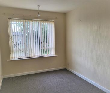 St. Christophers Flats, Hall Flat Lane, Doncaster - Photo 4