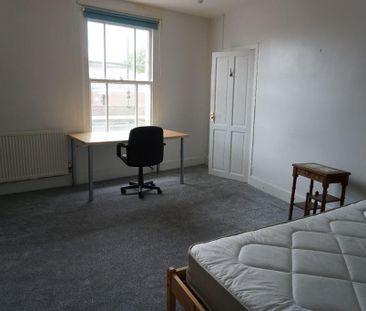 6 bedroom house to rent - Photo 5