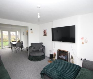 76 Downshire Road, Carrickfergus, BT38 7LD - Photo 1