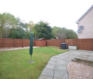 4 bedroom detached house to rent - Photo 4