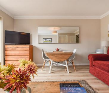 2 bedroom end of terrace house to rent - Photo 2