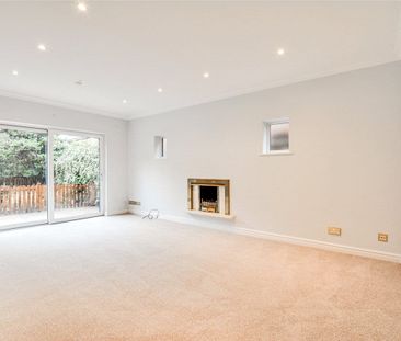 A detached 4 bedroom family home with a double garage and driveway ... - Photo 1