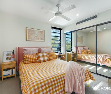 Ultra-Convenient 3-Bed Balmoral Lifestyle — Walk to Everything - Photo 6