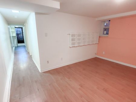 For Lease - 2469 Queen Street Unit# 5, Toronto, Ontario - Photo 5