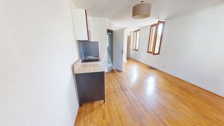 Location Appartement 1 pièce 28m² - Photo 2