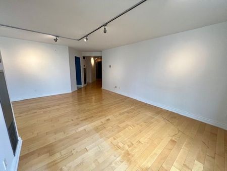 For Lease - 30 Greenfield Avenue Unit# 714, Toronto, Ontario - Photo 2