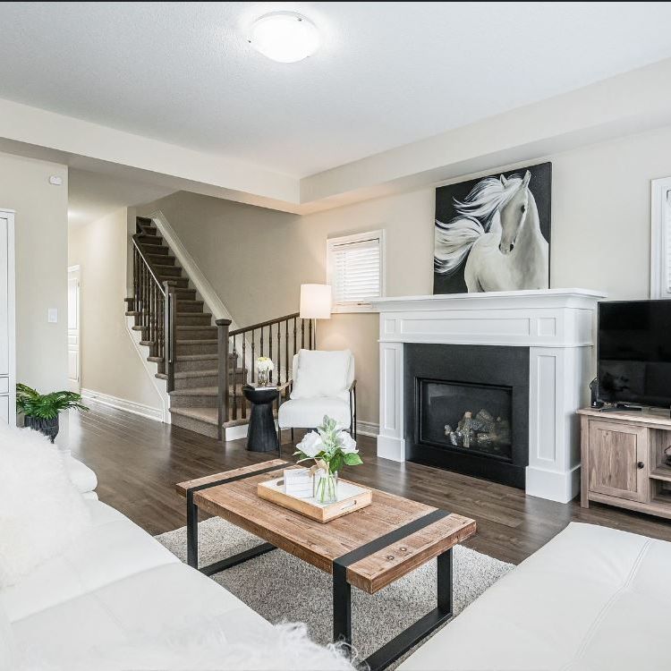 For Lease - 194 Eaglecrest Street Unit# Main Floor, Kitchener, Ontario - Photo 1