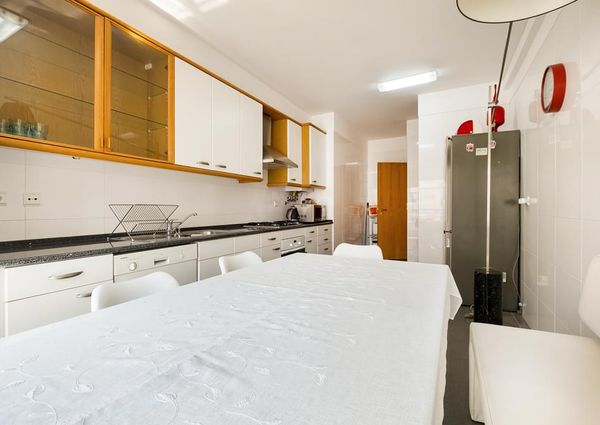 3 Bedroom Apartment with a view, Telheiras, Lisboa