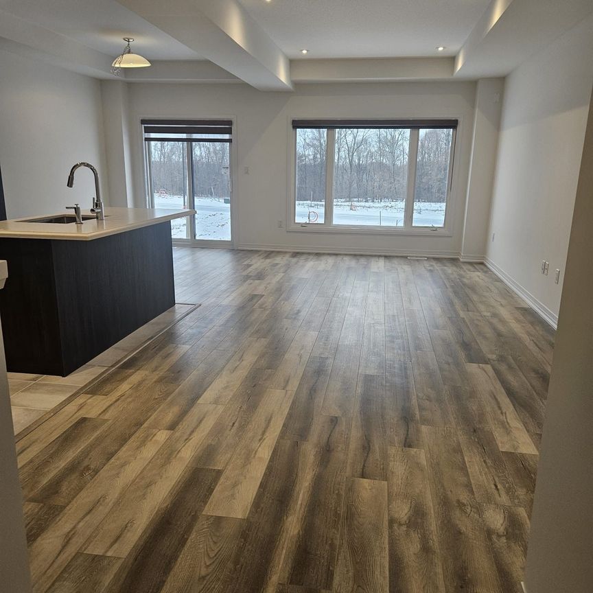 For Lease - 88 Gort Avenue, Brant, Ontario - Photo 1