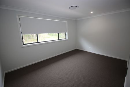 Very Large&comma; Very New & Opposite Bushland&excl;&excl; - Photo 3