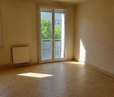 T3 – 2 Chambres – 58m2 – Etage 2 - Photo 1