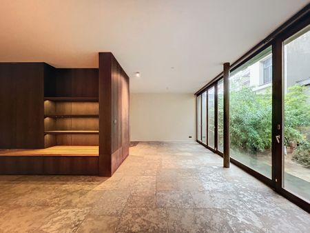 House - for rent - Photo 3