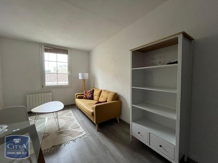 Location Appartement 3 pièces 62m² BORDEAUX 33800 - Photo 3