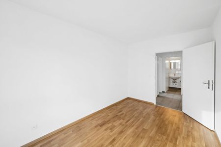 4.5 Zimmer, 83 m², 3. Stock - Photo 4