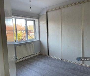 4 bedroom terraced house to rent - Photo 1
