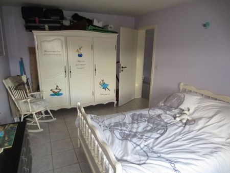 Eén slaapkamer appartement met garage. - Photo 4