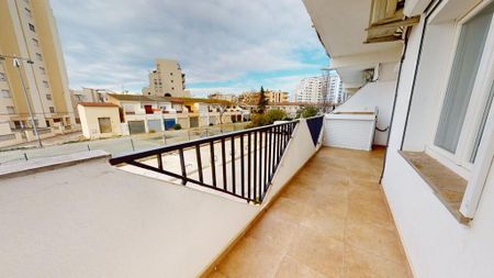 2 bedroom luxury Apartment for rent in Delta Muga 4 17487 empuriabrava - Photo 5