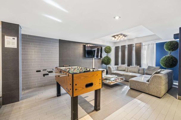 3475 Rue de la Montagne - Bright and Cozy Studio Apartment for Rent! - Photo 1