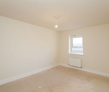 2 bedroom Detached House to rent - Photo 5