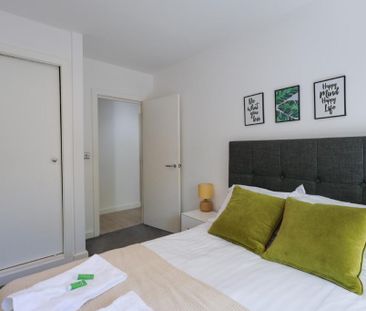 2 bedroom apartment to rent - Photo 3