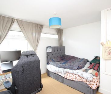 2 bedroom house to rent - Photo 3