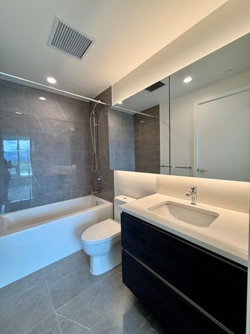 Brand New 1 Bdrm facing South w/ Lakeview at Water St by the Park - Photo 3