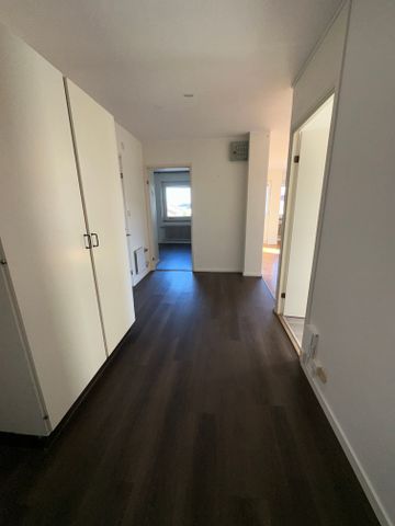 Breda Vägen 13A - Photo 2