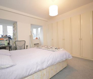 3 bedroom apartment to rent - Photo 3