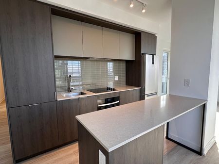 For Lease - 395 Square one Drive Unit# 2710, Mississauga, Ontario - Photo 3