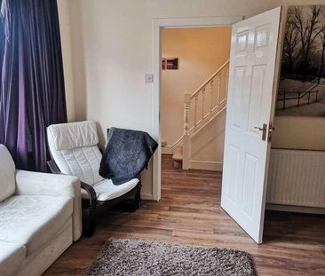 Bedroom Detached House In Winton, BH9 - Photo 6