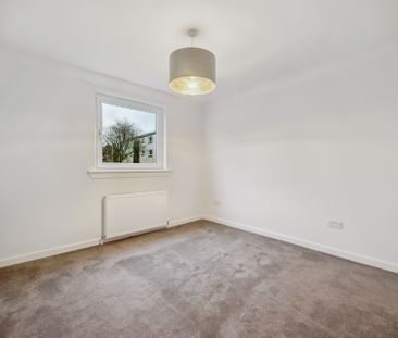 Woodland Street Flat 2 - Photo 2