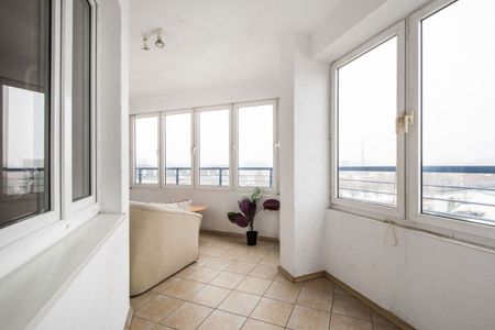 Wolna od zaraz kawalerka, tuż przy stacji metra - Zdjęcie 5