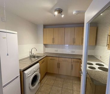 1 Bed Flat, Huddleston Close, E2 - Photo 5