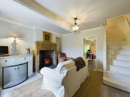 2 bedroom terraced house to rent - Photo 3