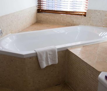 3 bedroom maisonette to rent - Photo 6