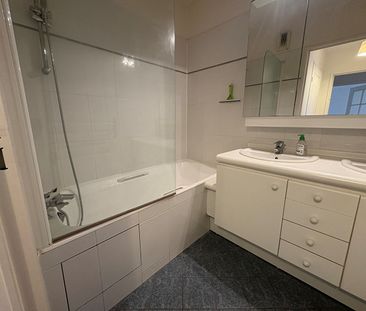 APPT 2 PIECES – 51.50 m2 – QUARTIER MAIRIE - Photo 5