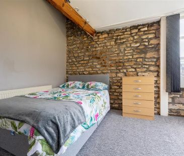 2 bedroom private hall to rent - Photo 4