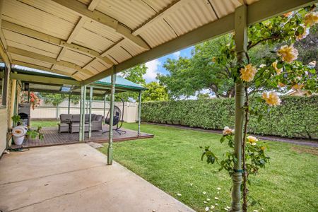 Gorgeous Home in South Shepparton! - Photo 4