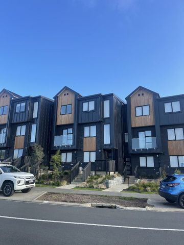 7 Longshore Drive, Long Bay - Photo 2