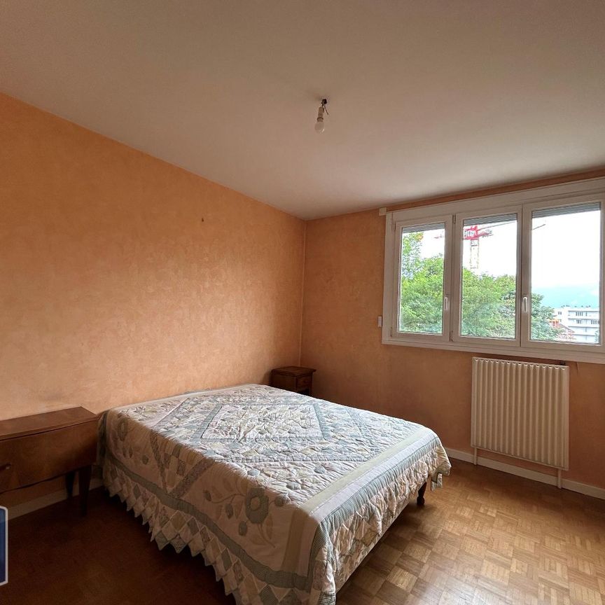 Location Appartement 3 pièces 73m² ST MARTIN D HERES 38400 - Photo 1