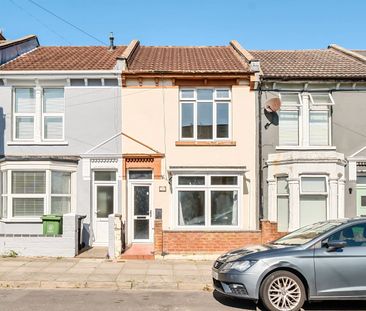 2 bedroom terraced house to rent - Photo 2