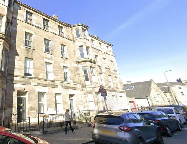 1583L Bernard Terrace, Edinburgh, EH8 9NU - Photo 1
