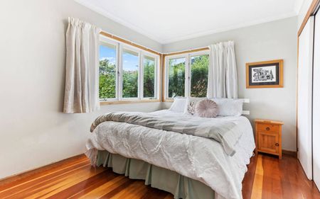 Property Management43 Neil Ave, Te Atatu Peninsula - House for Rent - Photo 4