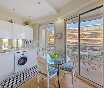 Location Appartement 2 pièces 43m² CANNES 06400 - Photo 6