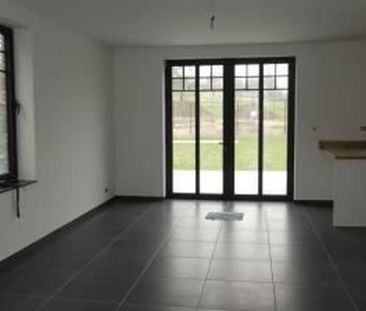 Eengezinswoning te huur in Kleine-Spouwen voor € 1.300 met 4 slaapk... - Photo 2